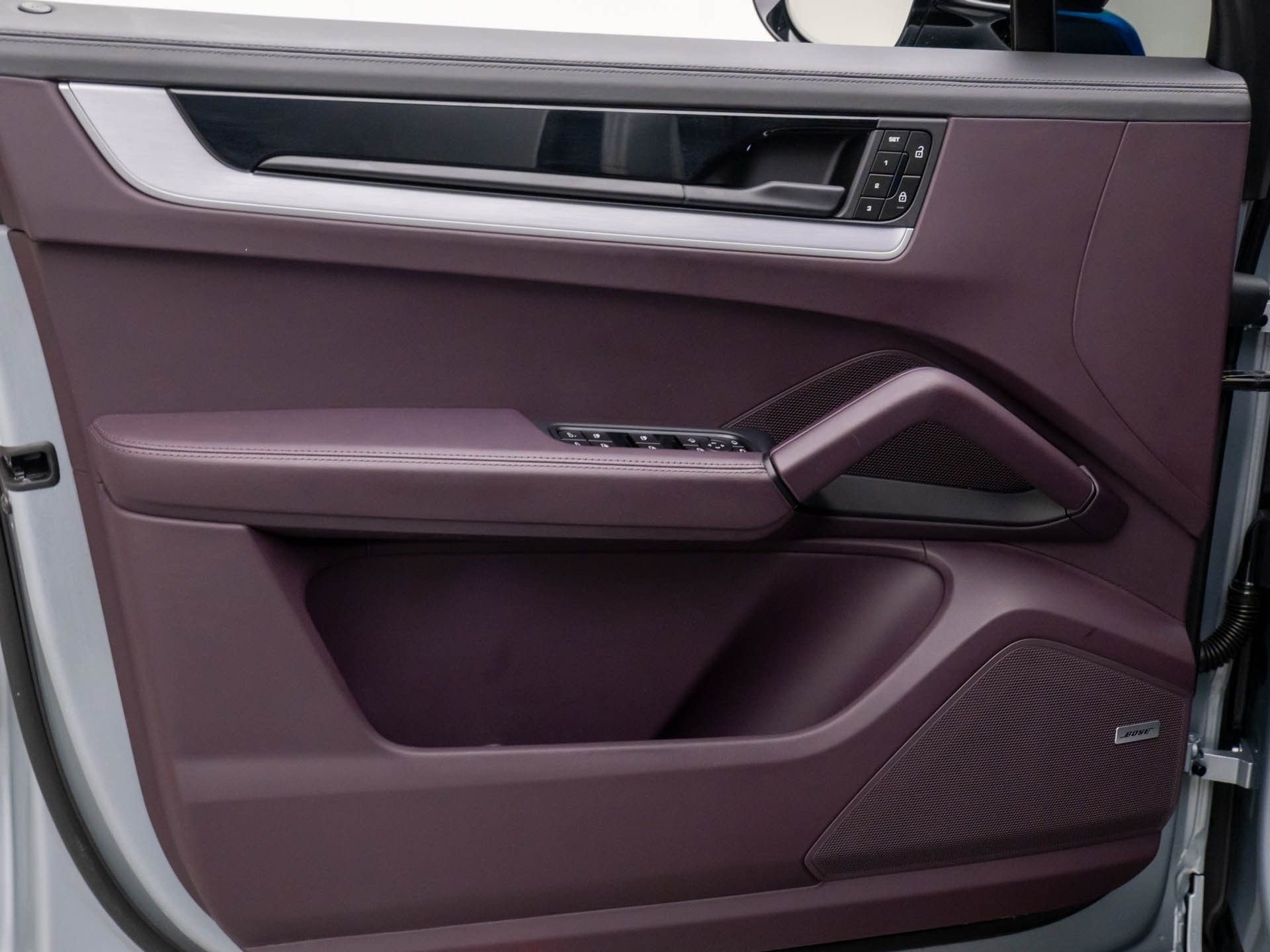 Certified 2024 Porsche Cayenne image 14