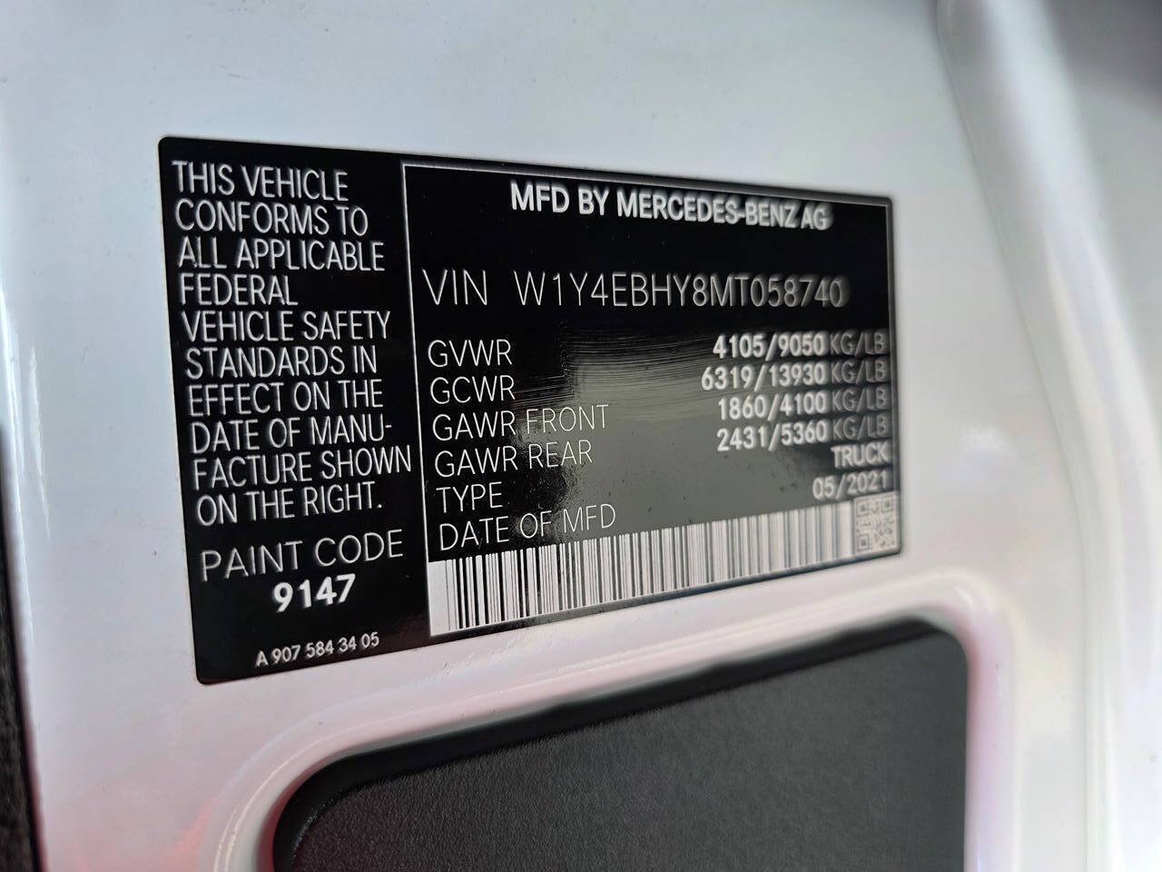 Used 2021 Mercedes-Benz Sprinter 2500 w/ Driver Convenience Package image 23