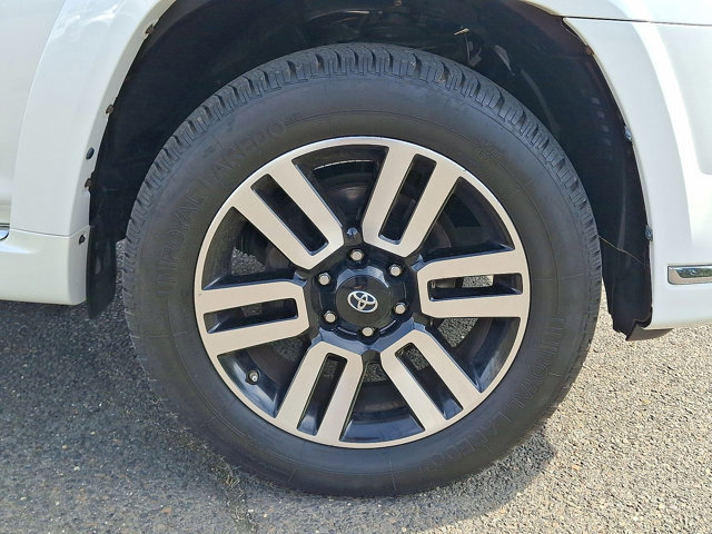 Used 2018 Toyota 4Runner Limited AWD/4WD image 28