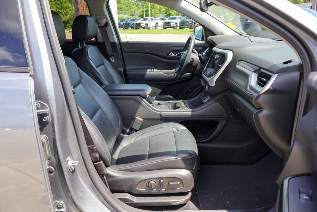 Used 2022 GMC Acadia SLT w/ Elevation Edition FWD image 8