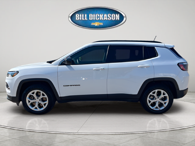 Used 2024 Jeep Compass Latitude AWD/4WD image 4