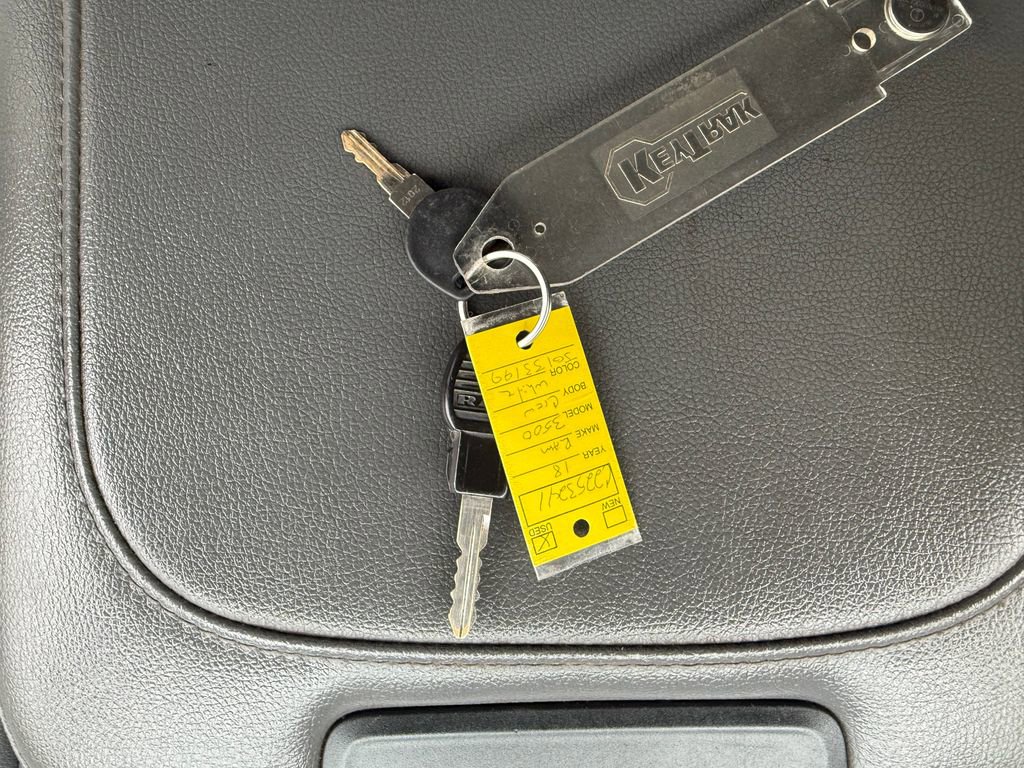 Used 2018 RAM 3500 Tradesman image 22