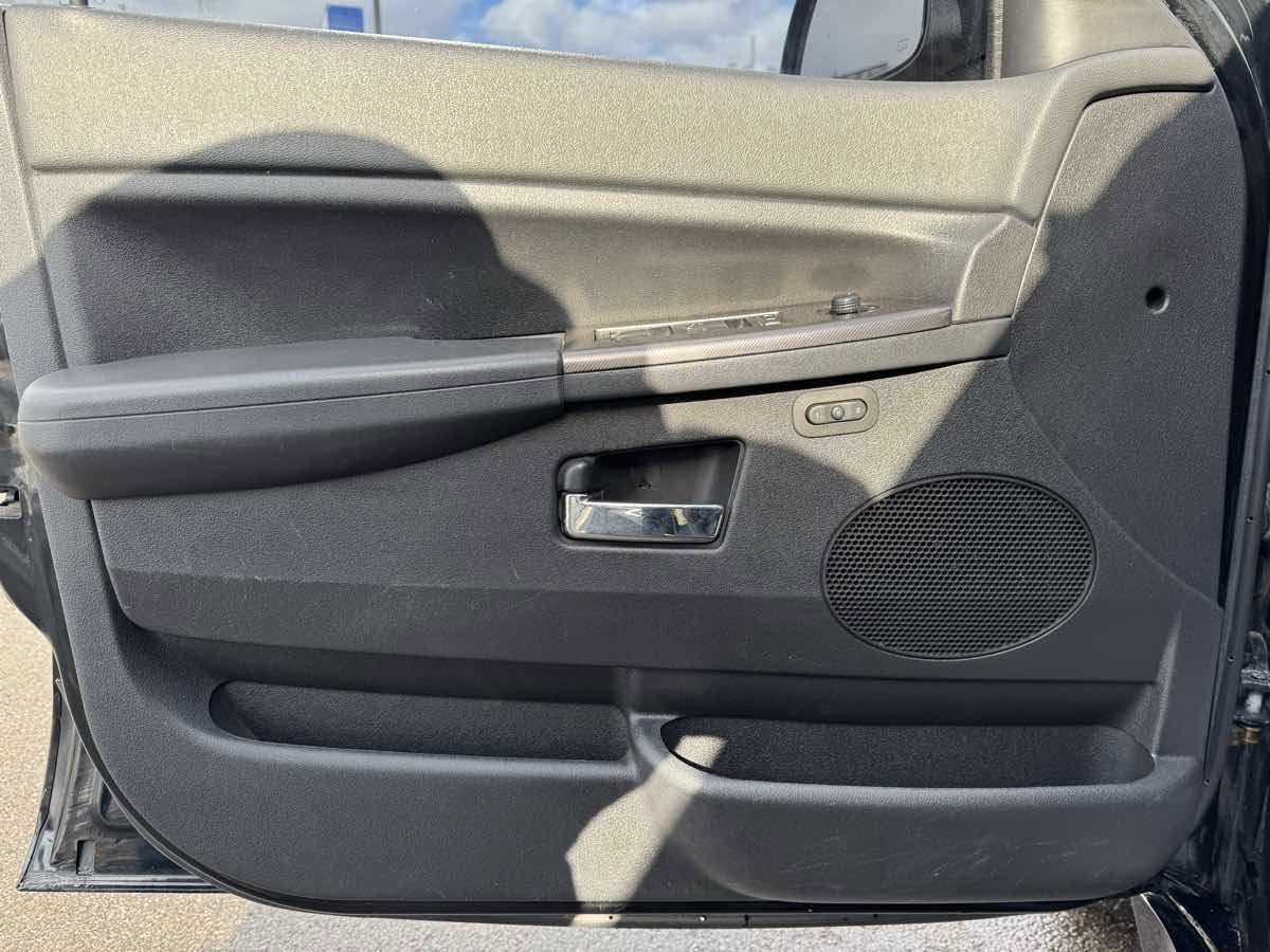 Used 2008 Jeep Grand Cherokee SRT8 w/ SRT Option Group II image 22