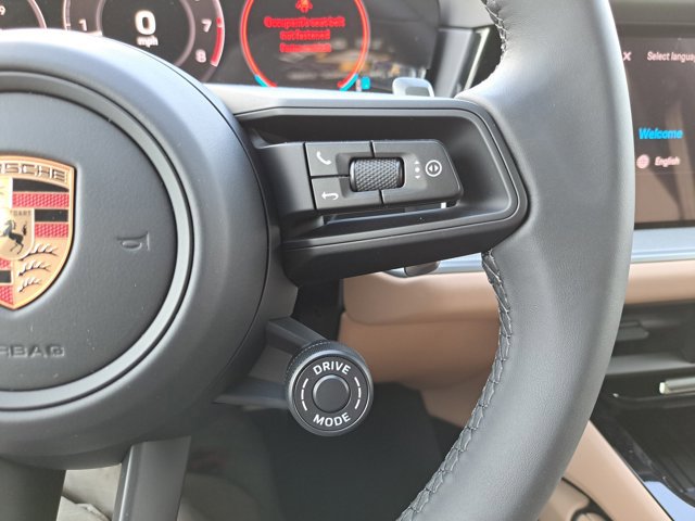 New 2026 Porsche Cayenne S image 30