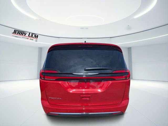 New 2026 Chrysler Pacifica Select FWD image 4