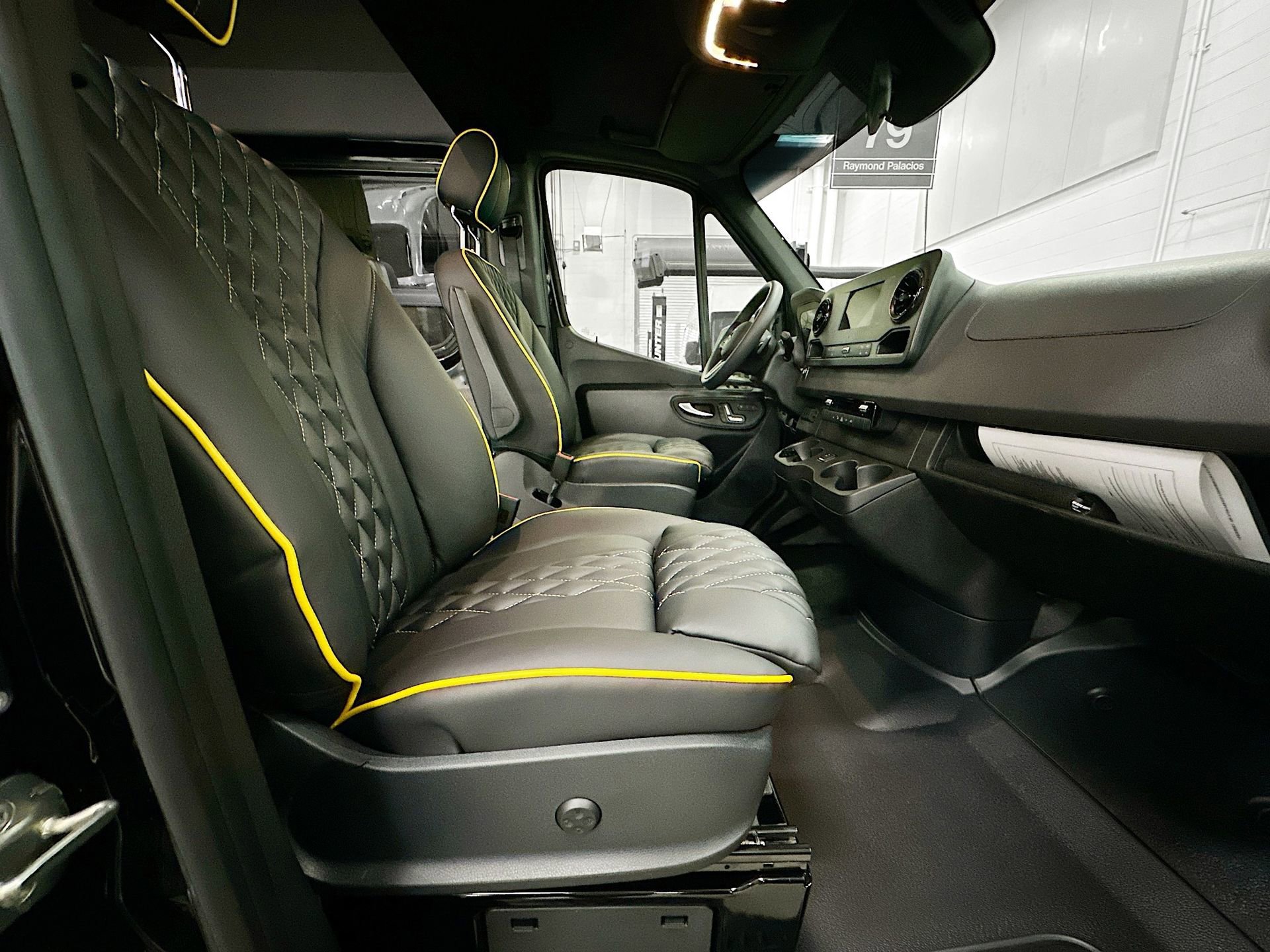 Used 2024 Mercedes-Benz Sprinter 144 Cargo image 28