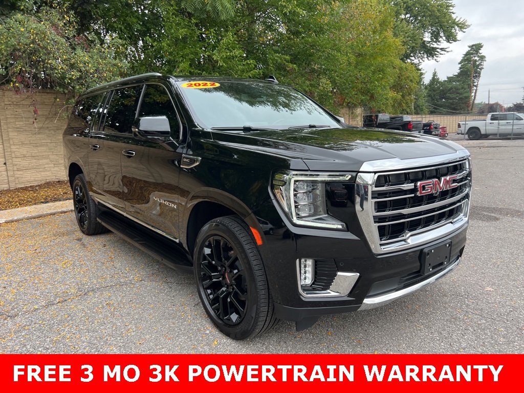 Used 2022 GMC Yukon XL SLT image 2