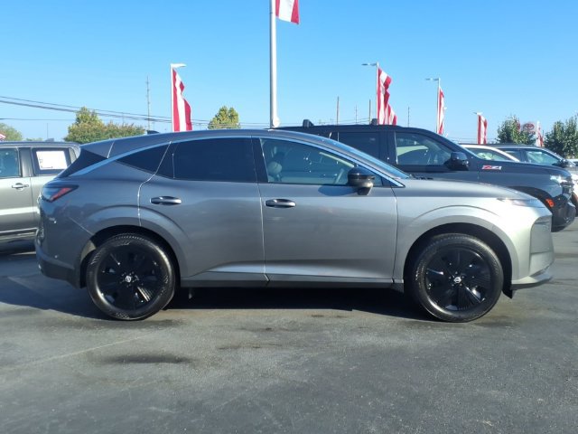 Used 2025 Nissan Murano SV FWD image 3