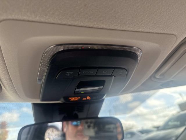 Used 2023 Toyota Corolla LE image 24