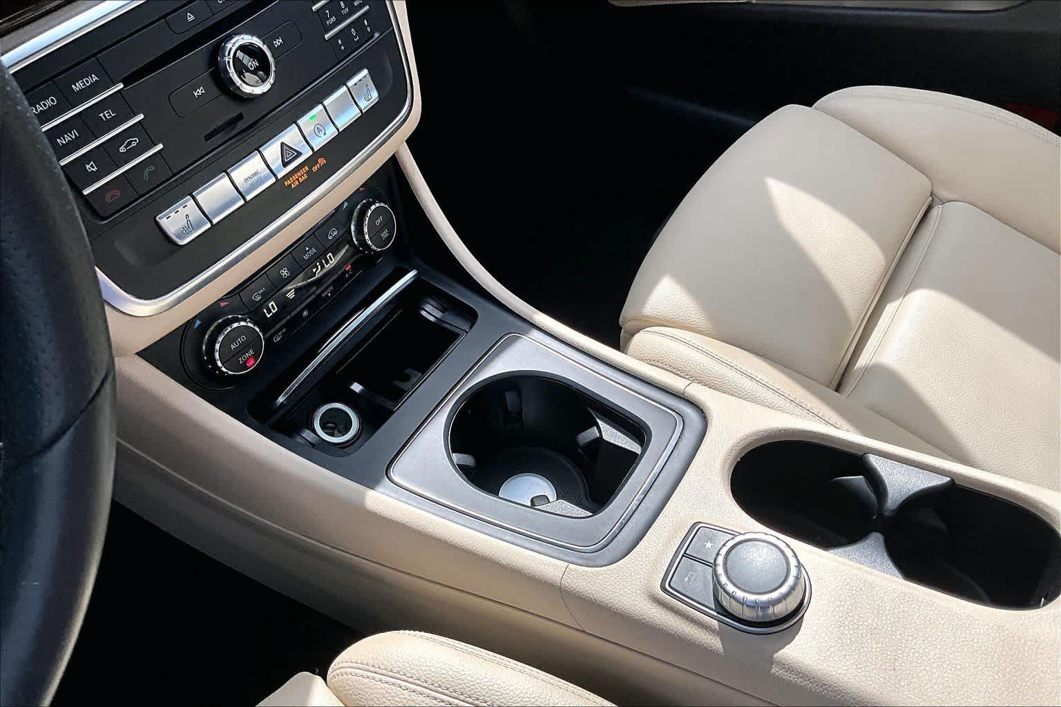 Used 2018 Mercedes-Benz CLA 250 image 15