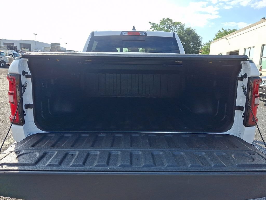 Used 2025 RAM 1500 Big Horn AWD/4WD image 32