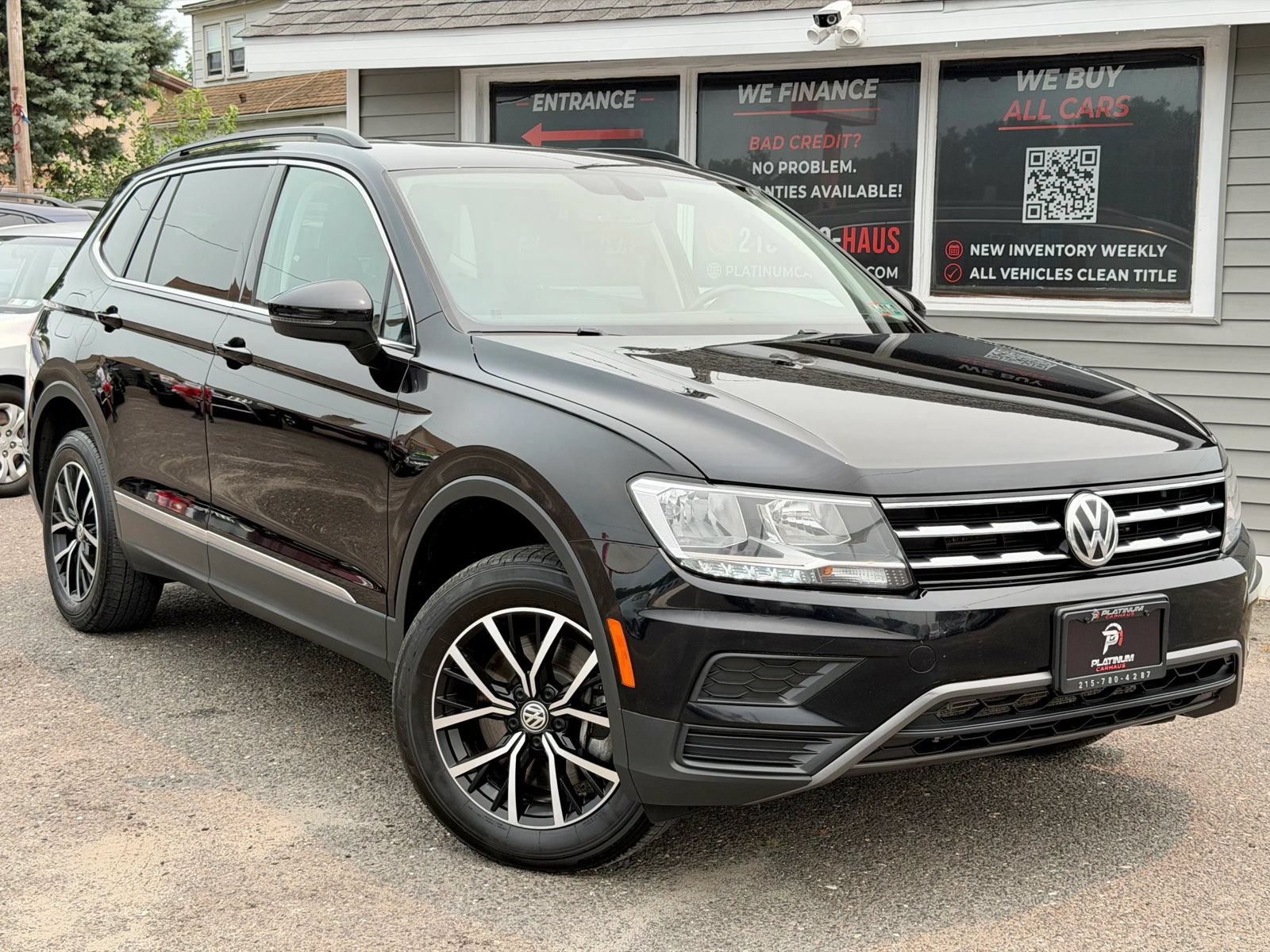 Used 2021 Volkswagen Tiguan SE w/ Panoramic Sunroof Package AWD/4WD image 15