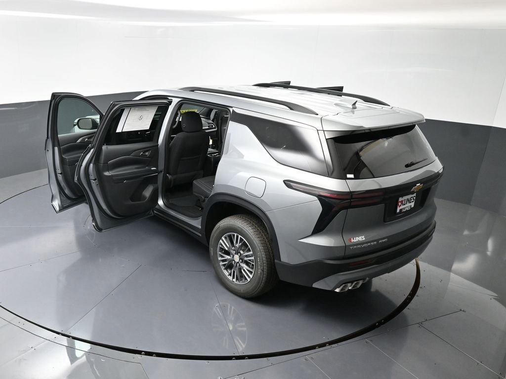 New 2026 Chevrolet Traverse LT w/ Driver Confidence Package image 47