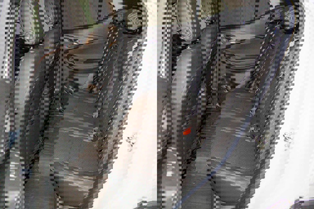 Certified 2023 Buick Encore GX Essence w/ Experience Buick Package image 13