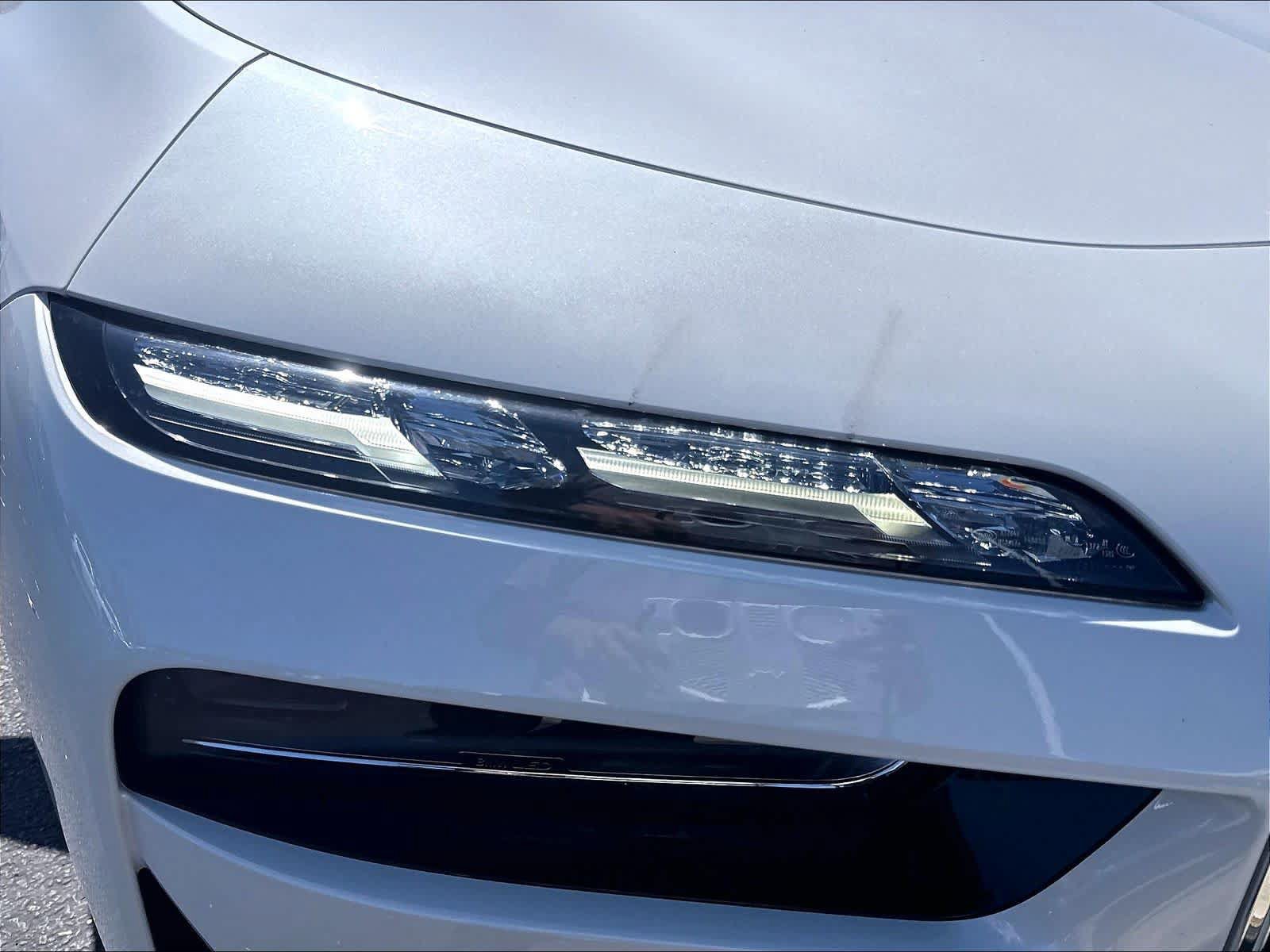 Used 2023 BMW i7 xDrive60 AWD/4WD image 30
