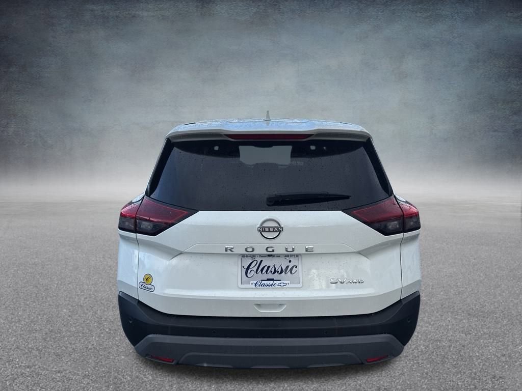 Used 2023 Nissan Rogue SV image 8