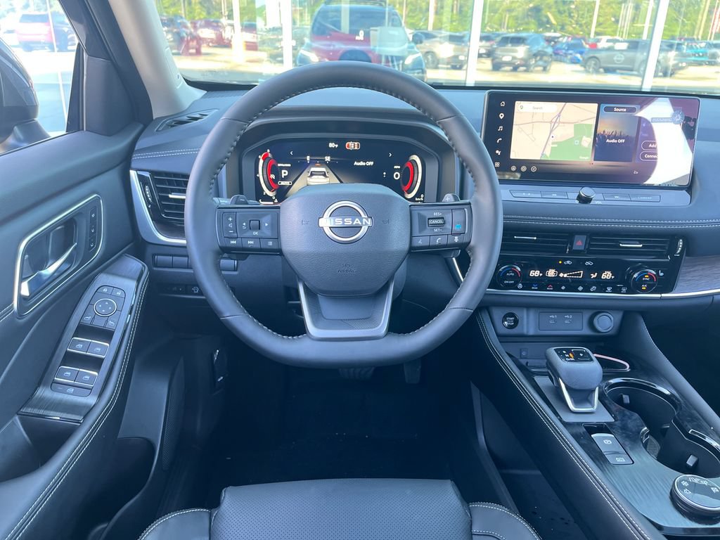 New 2026 Nissan Rogue Platinum w/ Platinum Premium Package AWD/4WD image 16