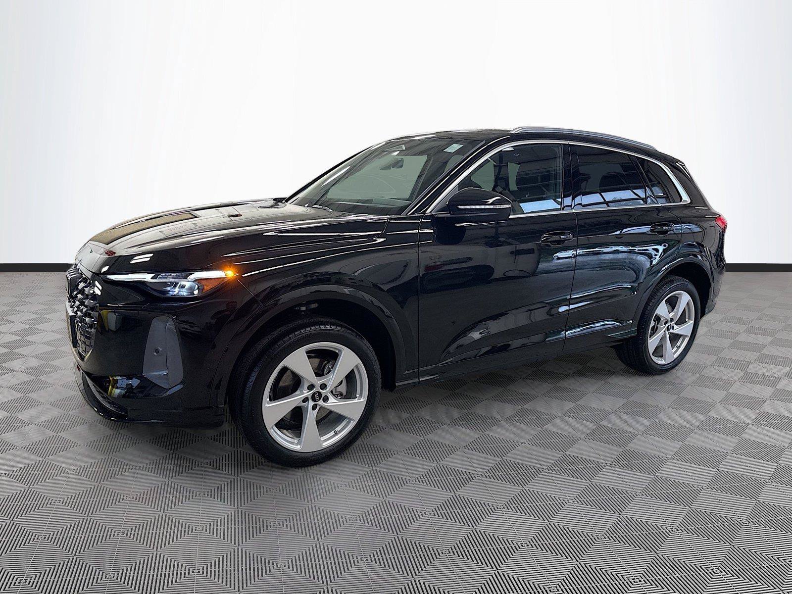 New 2026 Audi Q5 Premium AWD/4WD image 3