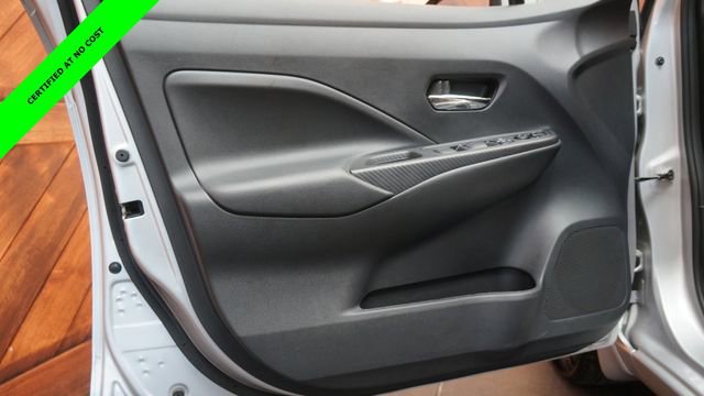 Certified 2025 Nissan Versa SV w/ Trunk Package image 31