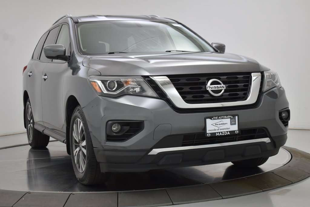 Used 2017 Nissan Pathfinder SV AWD/4WD image 12