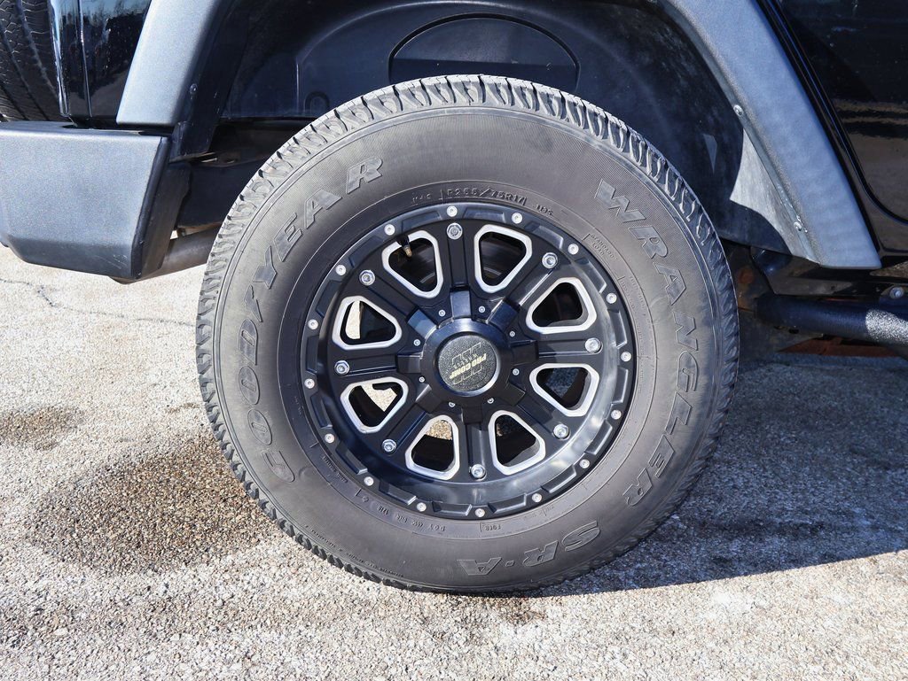 Used 2018 Jeep Wrangler Unlimited Sport S image 28