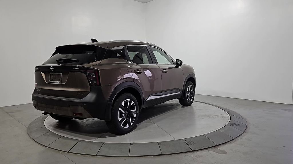 New 2026 Nissan Kicks SV w/ SV Premium Package image 5