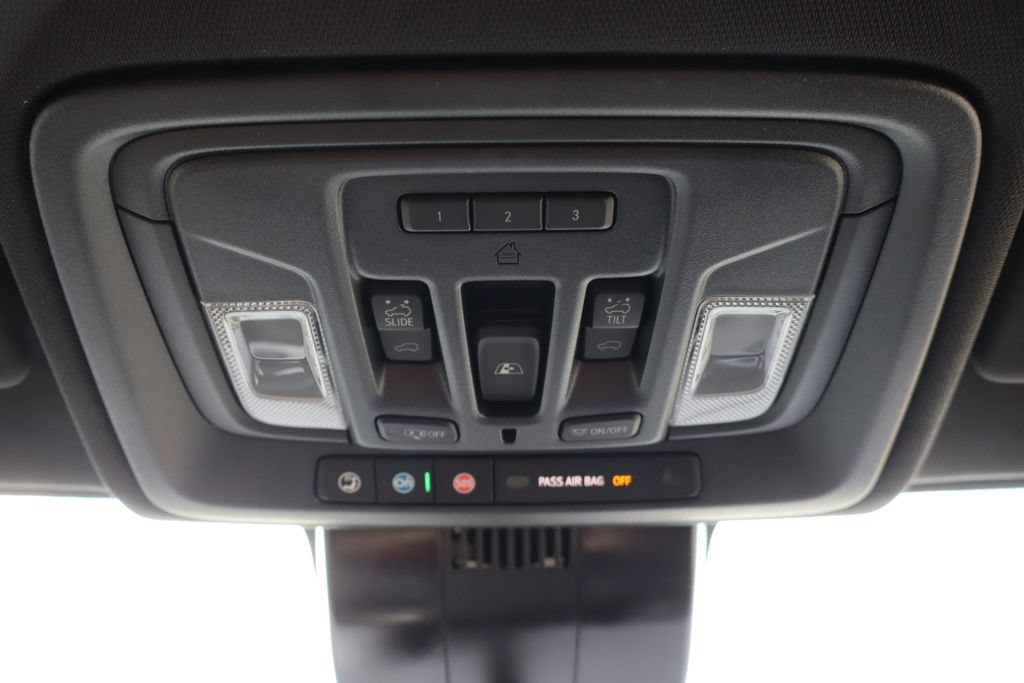New 2026 Chevrolet Silverado 1500 High Country w/ Technology Package AWD/4WD image 17