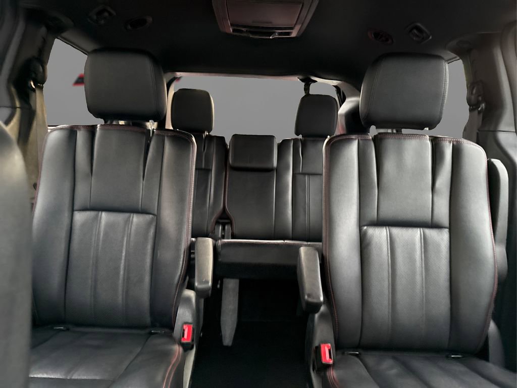 Used 2018 Dodge Grand Caravan GT image 19