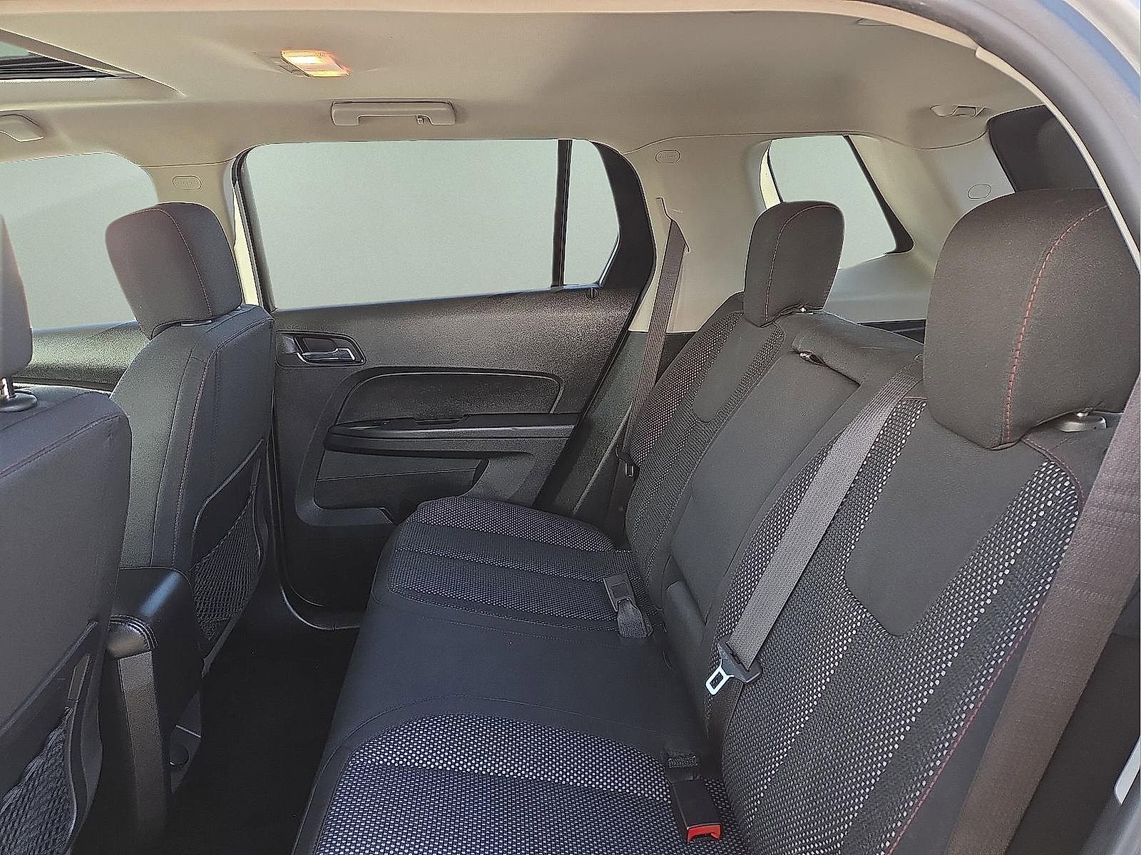 Used 2016 GMC Terrain SLE w/ Convenience Package image 9