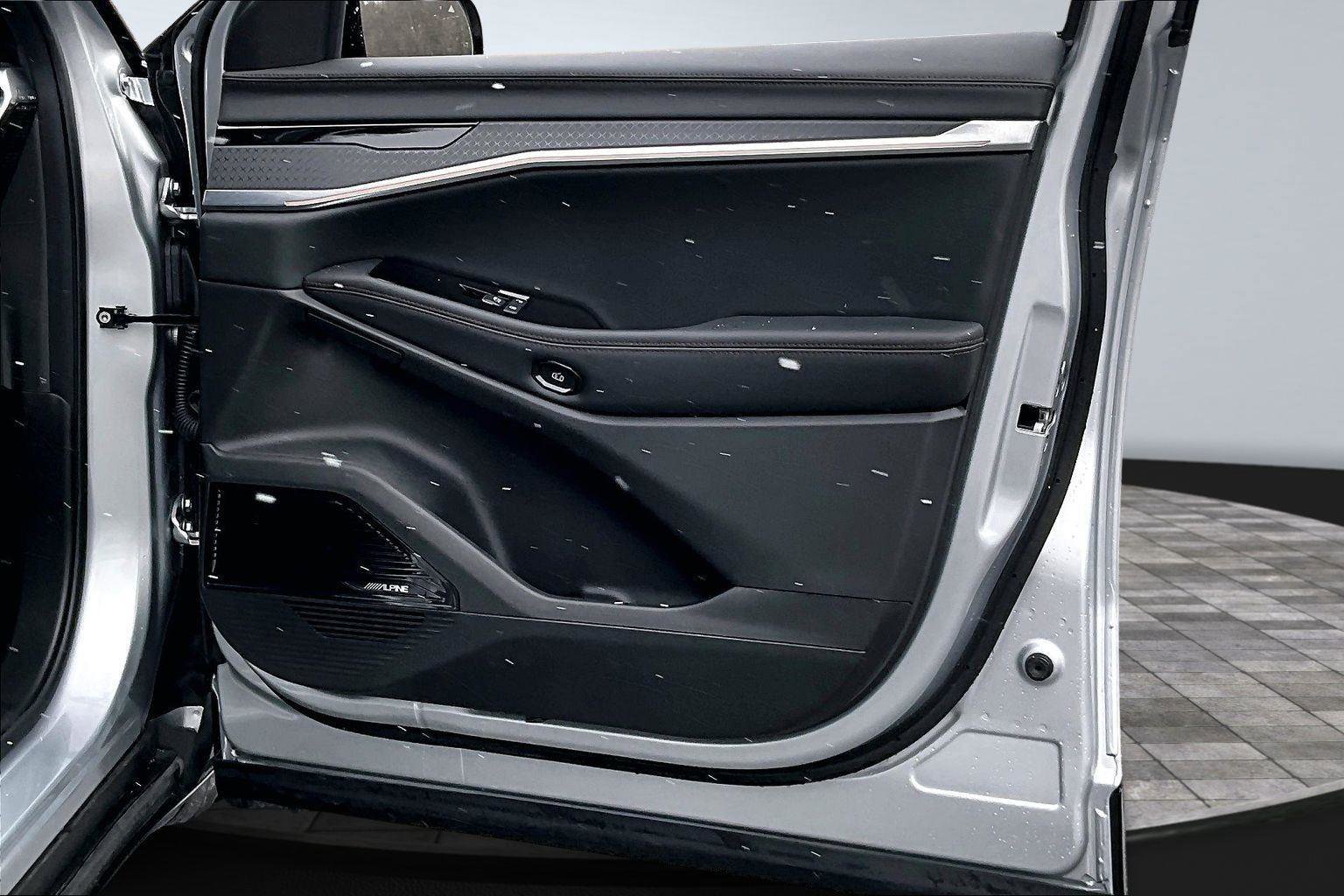 Used 2025 Jeep Wagoneer S Limited image 24