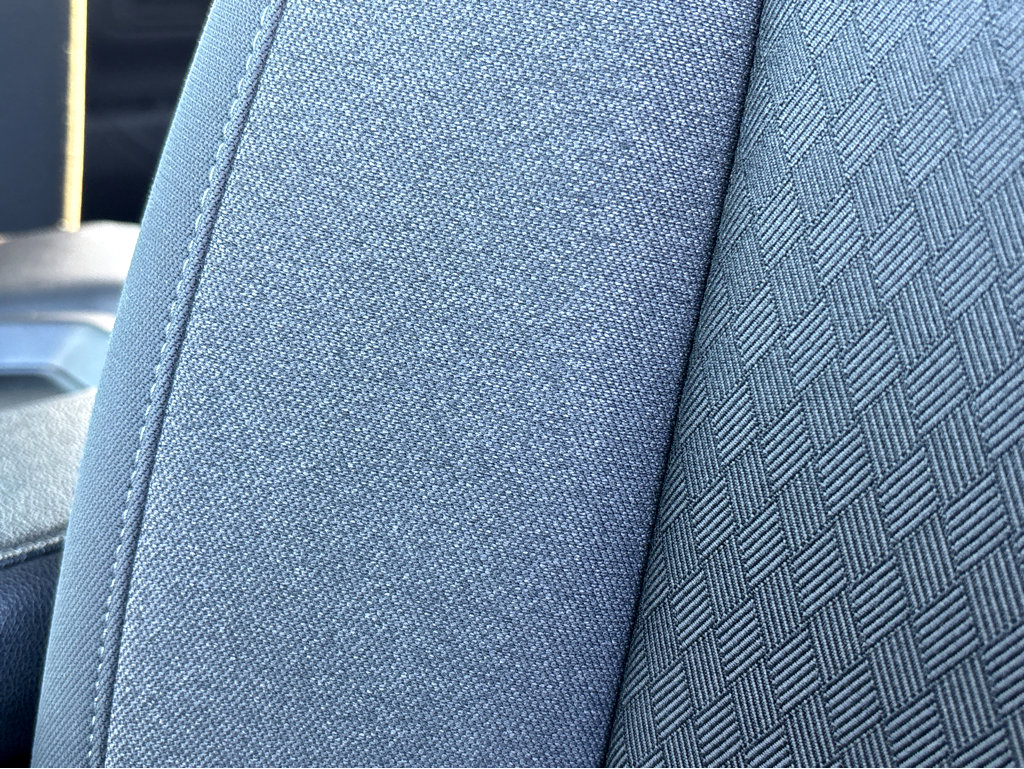 Used 2022 Chevrolet Silverado 1500 Custom image 3