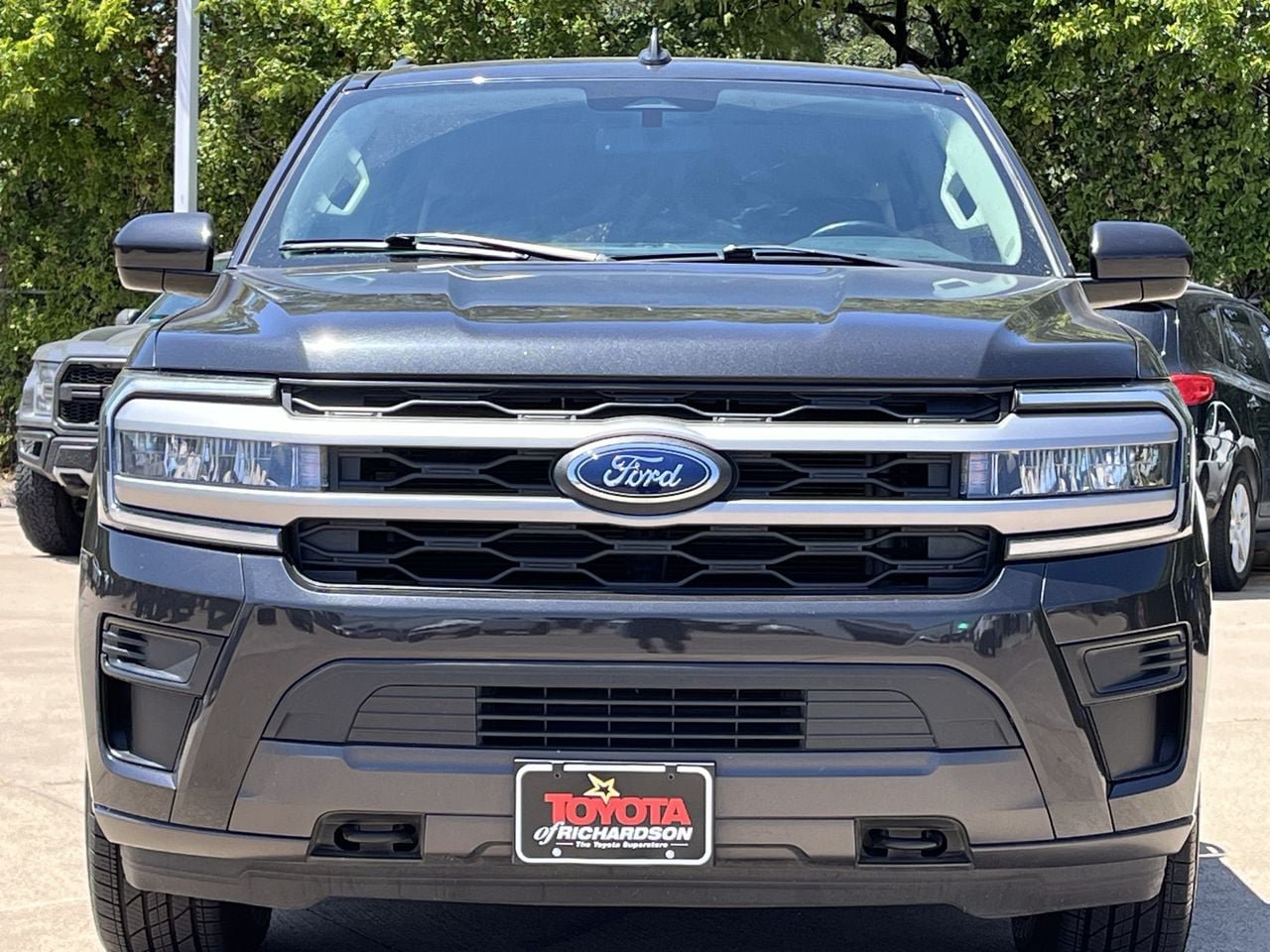 Used 2022 Ford Expedition XLT AWD/4WD image 7