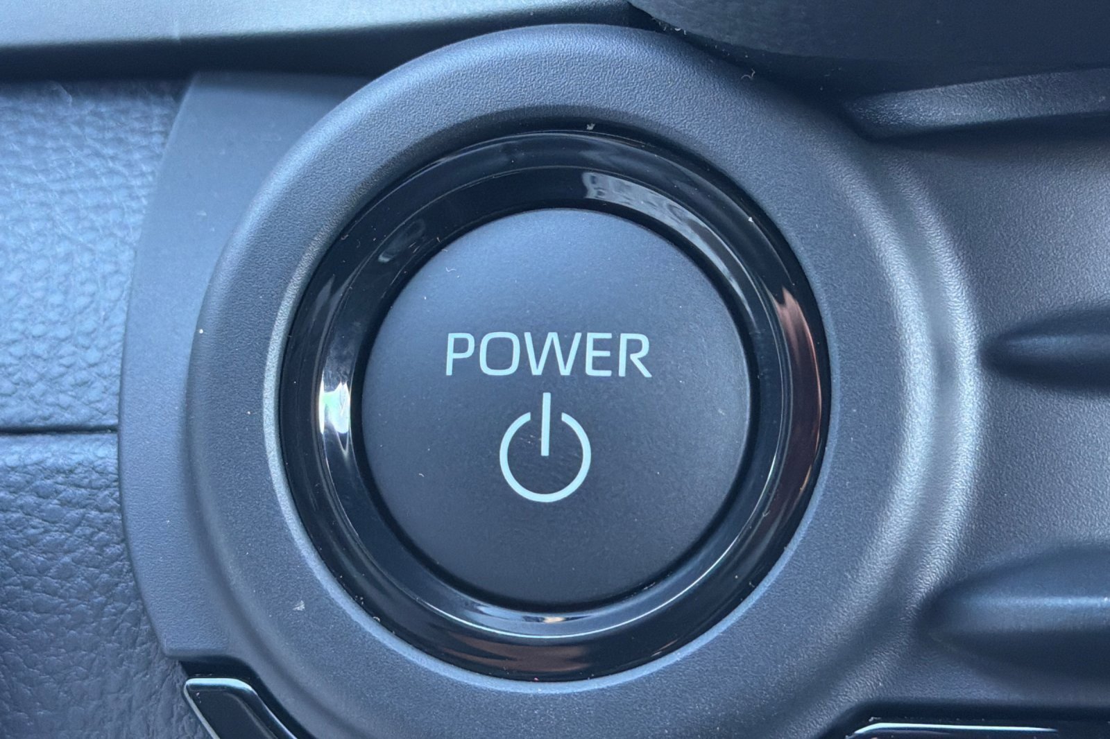 New 2026 Toyota Crown Signia image 21