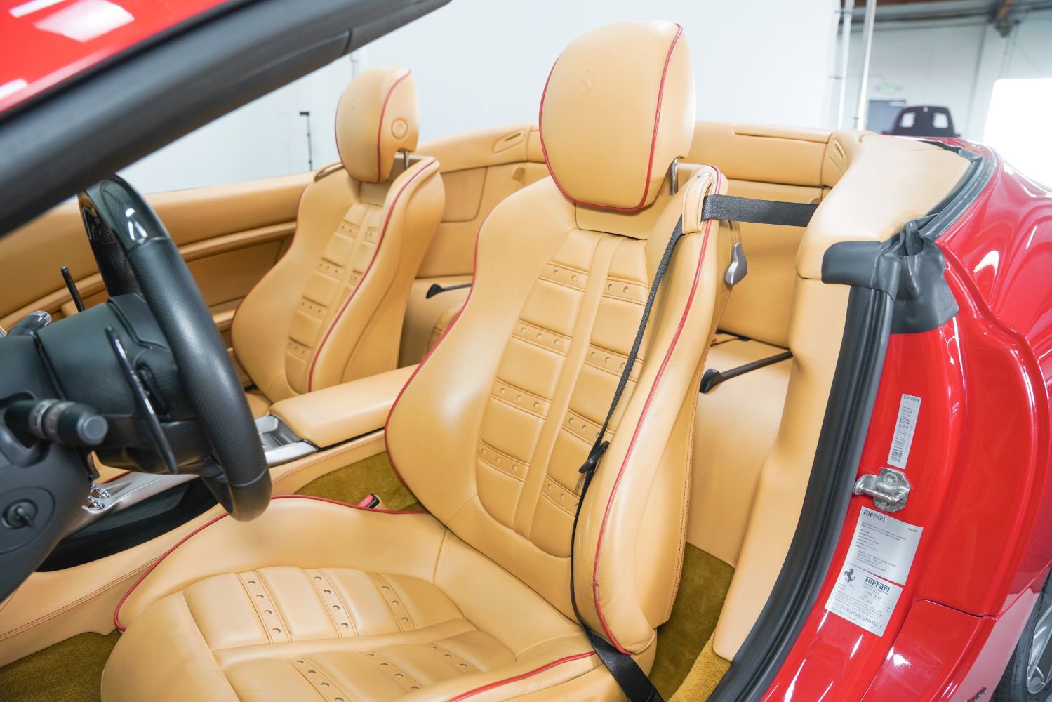 Used 2012 Ferrari California image 35