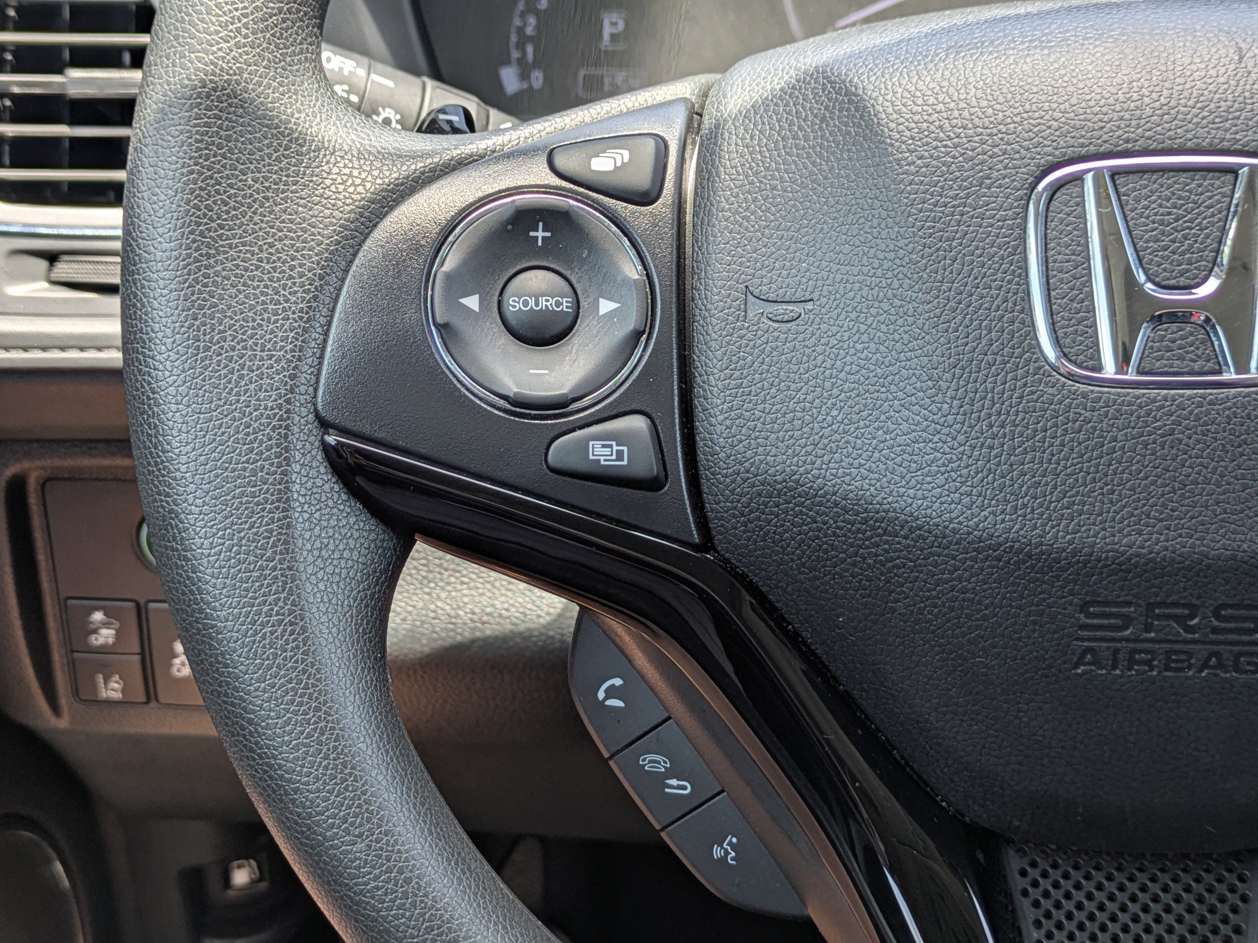 Used 2022 Honda HR-V EX image 26