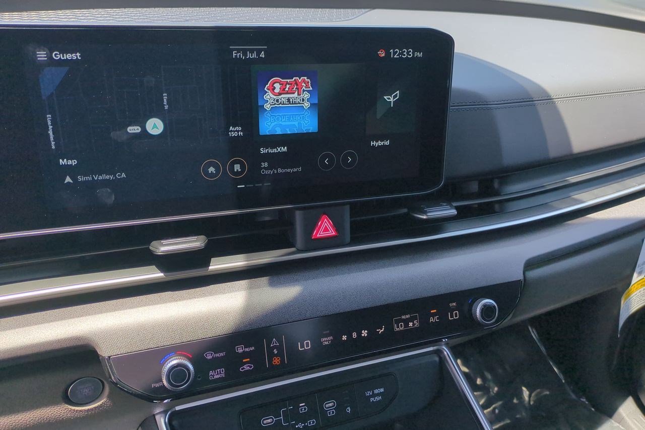 New 2026 Kia Carnival EX image 15