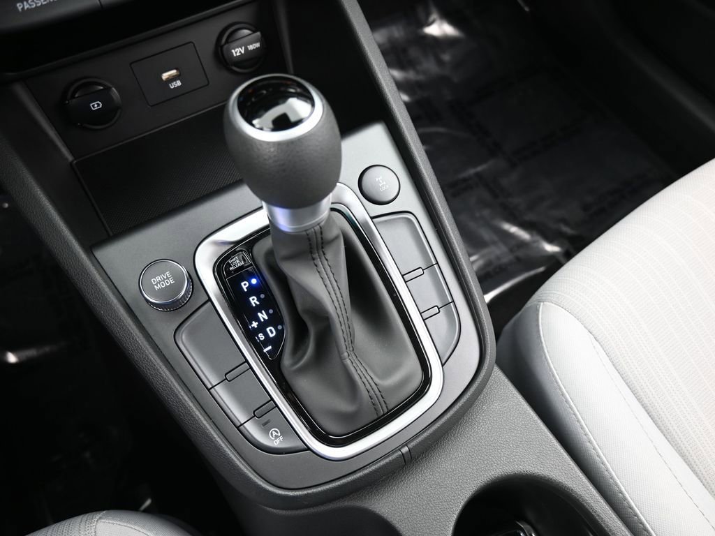 Used 2023 Hyundai Kona SEL image 24