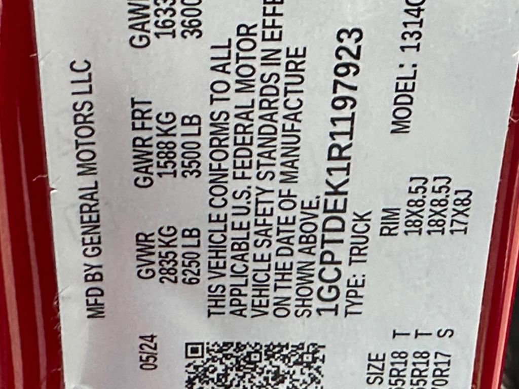 Used 2024 Chevrolet Colorado Z71 w/ Z71 Convenience Package 2 image 26