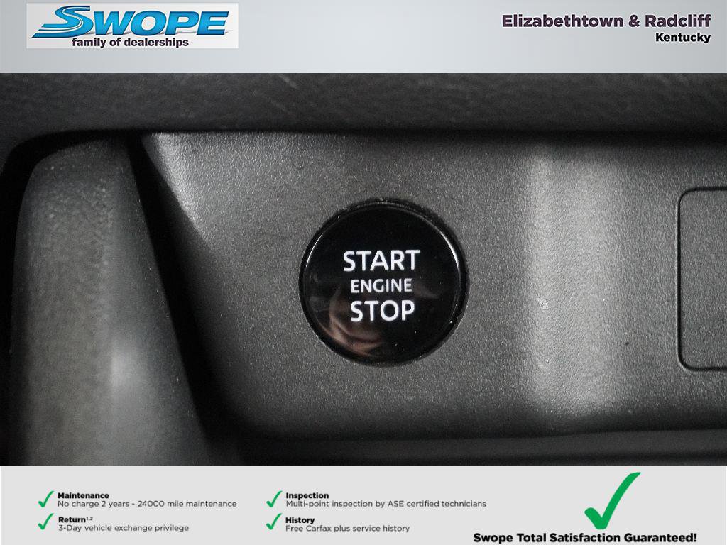 Used 2025 Nissan Rogue SV image 21