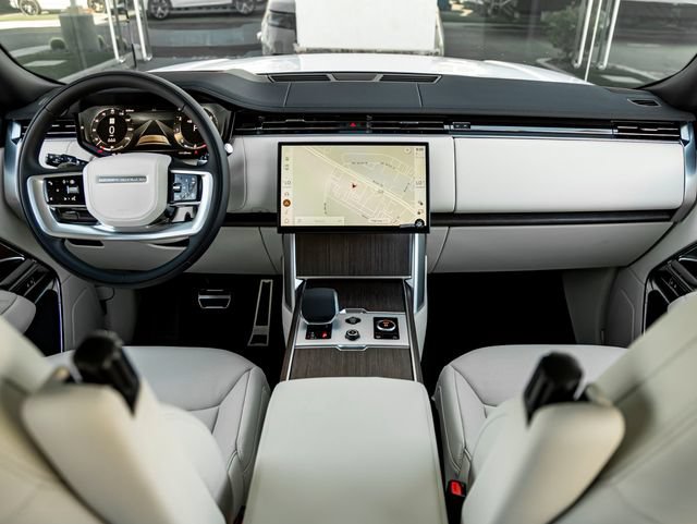 New 2027 Land Rover Range Rover SE AWD/4WD image 18