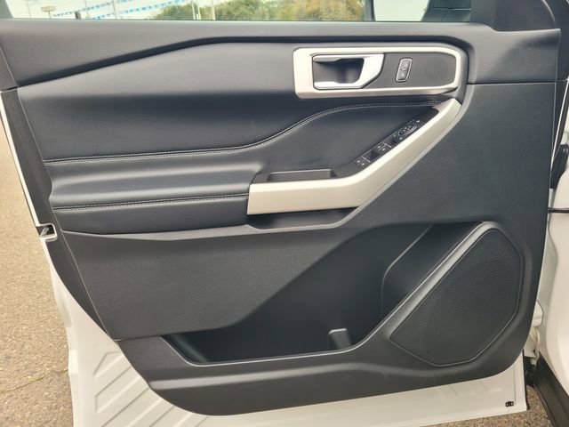 Certified 2022 Ford Explorer XLT image 16