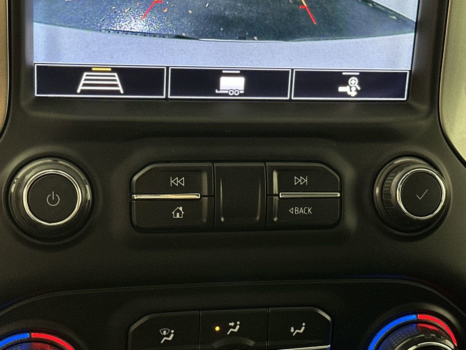 Used 2020 Chevrolet Silverado 1500 LTZ image 22