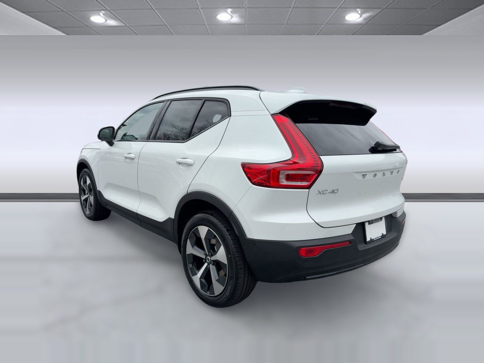 New 2026 Volvo XC40 B5 Plus w/ Climate Package image 3
