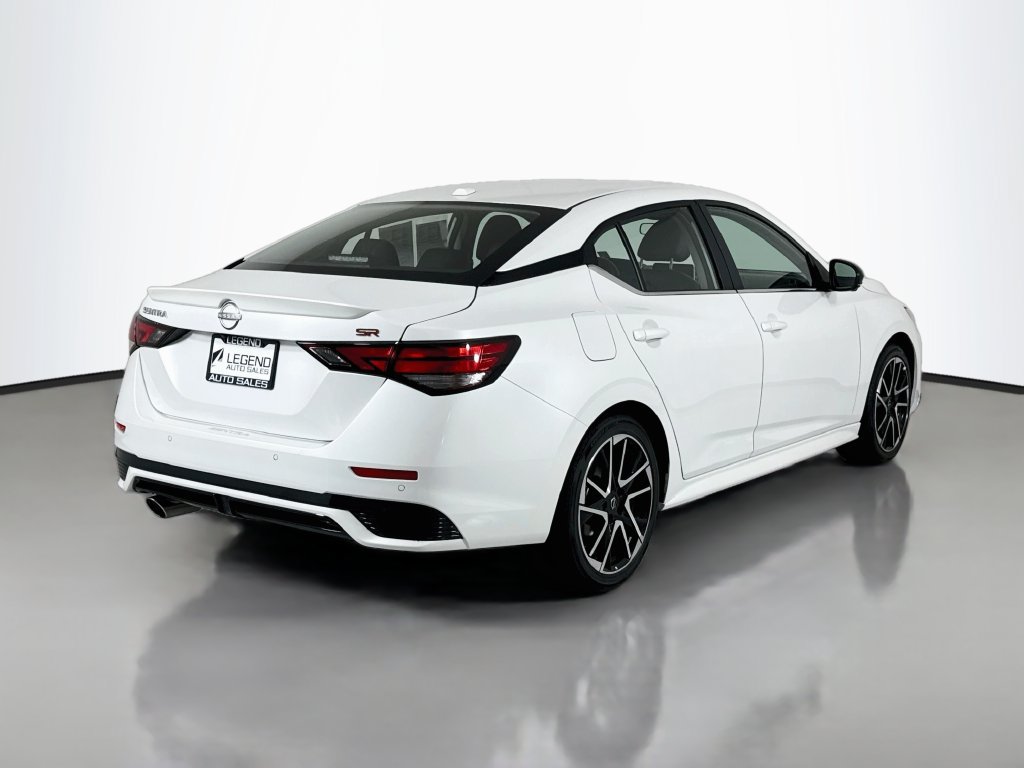 Used 2024 Nissan Sentra SR w/ SR Premium Package FWD image 6