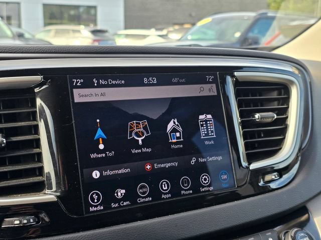 Used 2020 Chrysler Pacifica Touring w/ Advanced Safetytec Group FWD image 34