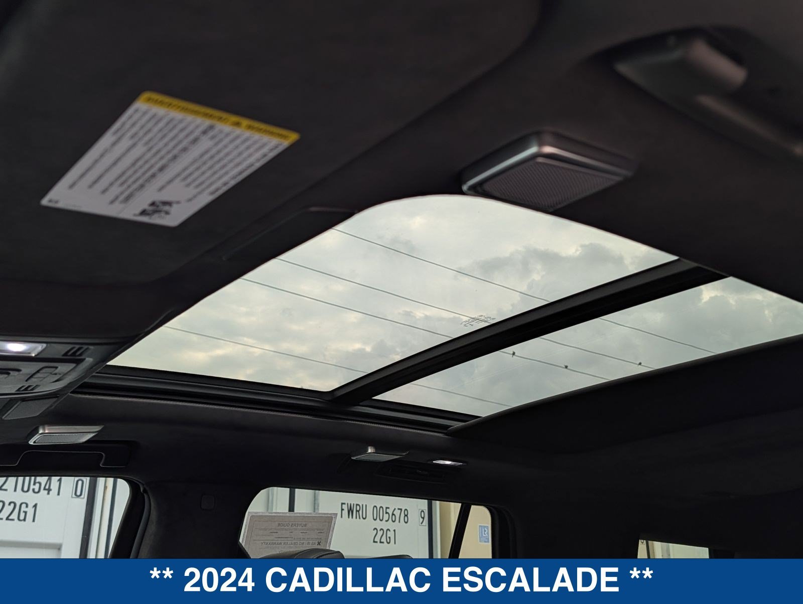 Used 2024 Cadillac Escalade V w/ LPO, ONYX Package AWD/4WD image 27