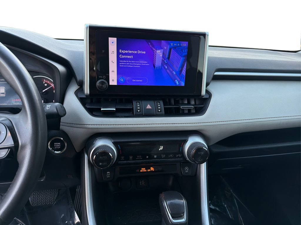 Used 2023 Toyota RAV4 XLE Premium image 15