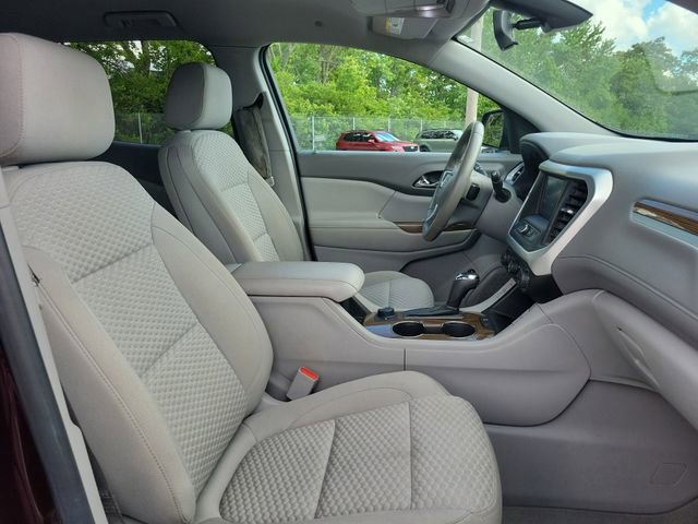 Used 2017 GMC Acadia SLE w/ Driver Alert Package I AWD/4WD image 29