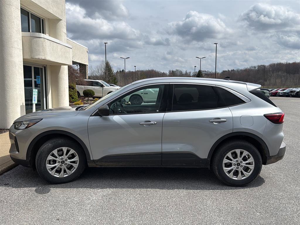 Certified 2023 Ford Escape Active image 4