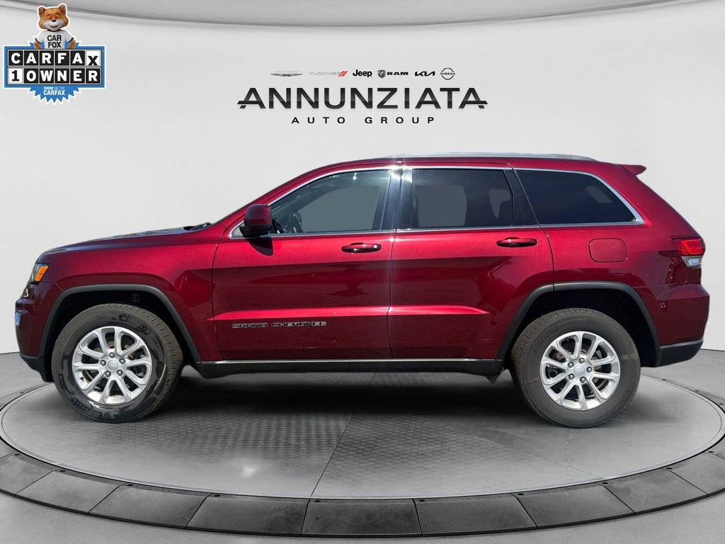 Used 2021 Jeep Grand Cherokee Laredo AWD/4WD image 2